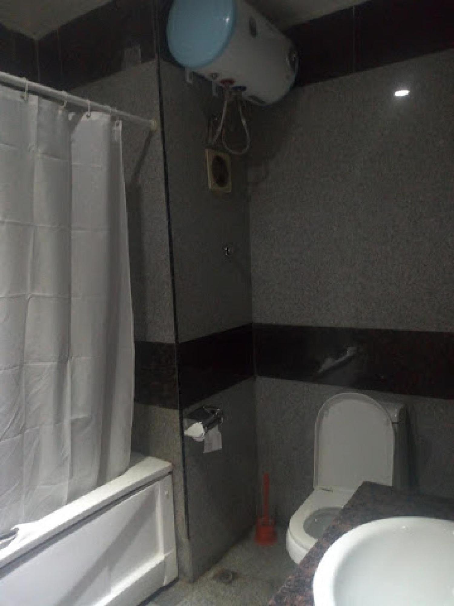 Room In Bb - Immaculate Royal International Hotel โอเวอร์รี ภายนอก รูปภาพ